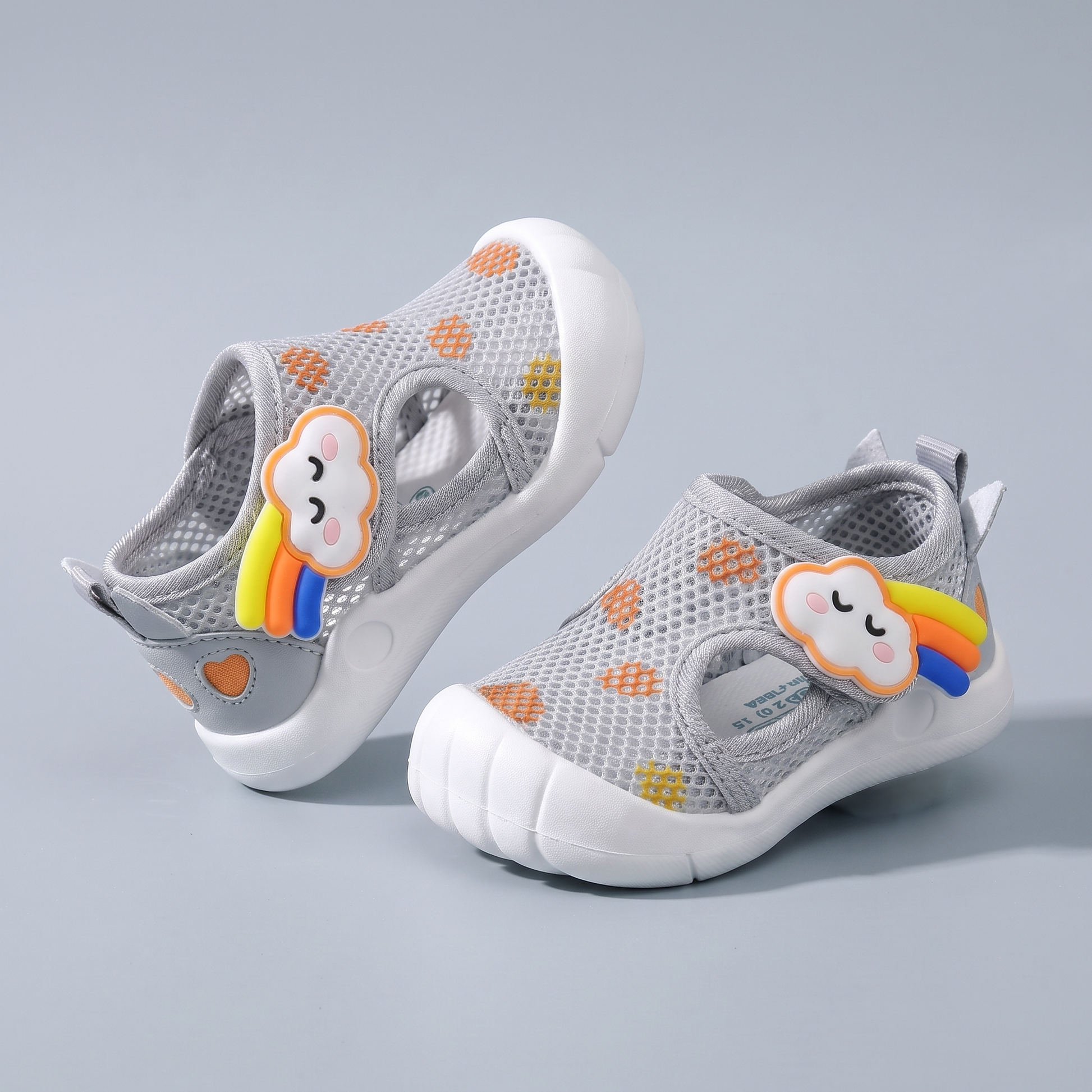 Grijs