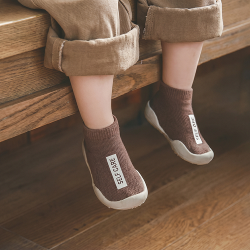 Tiny Feet™